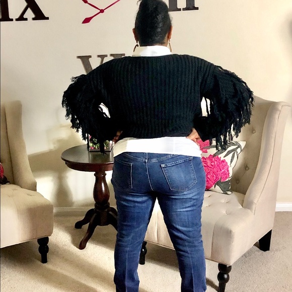 Tassel knit sweater - Picture 2 of 7